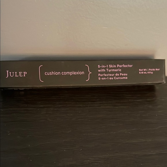 Julep Cushion Complexion Concealer Corrector w Turmeric NIB 210 Cashmere- Medium - Picture 4 of 8